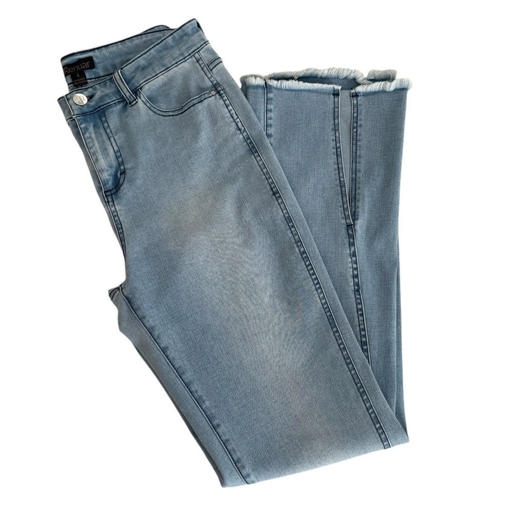 NWOT Renuar High Waist Light Wash Boot Cut Front Leg Slit Jeans Size 4